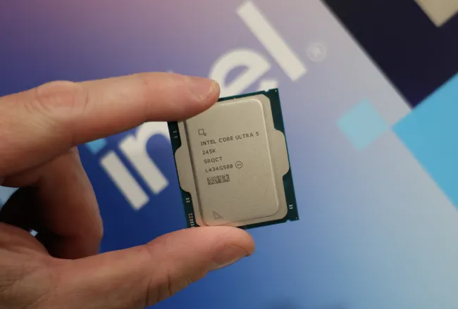 بررسی Intel Core Ultra 5 245K: انقلابی در دنیای پردازنده‌ها